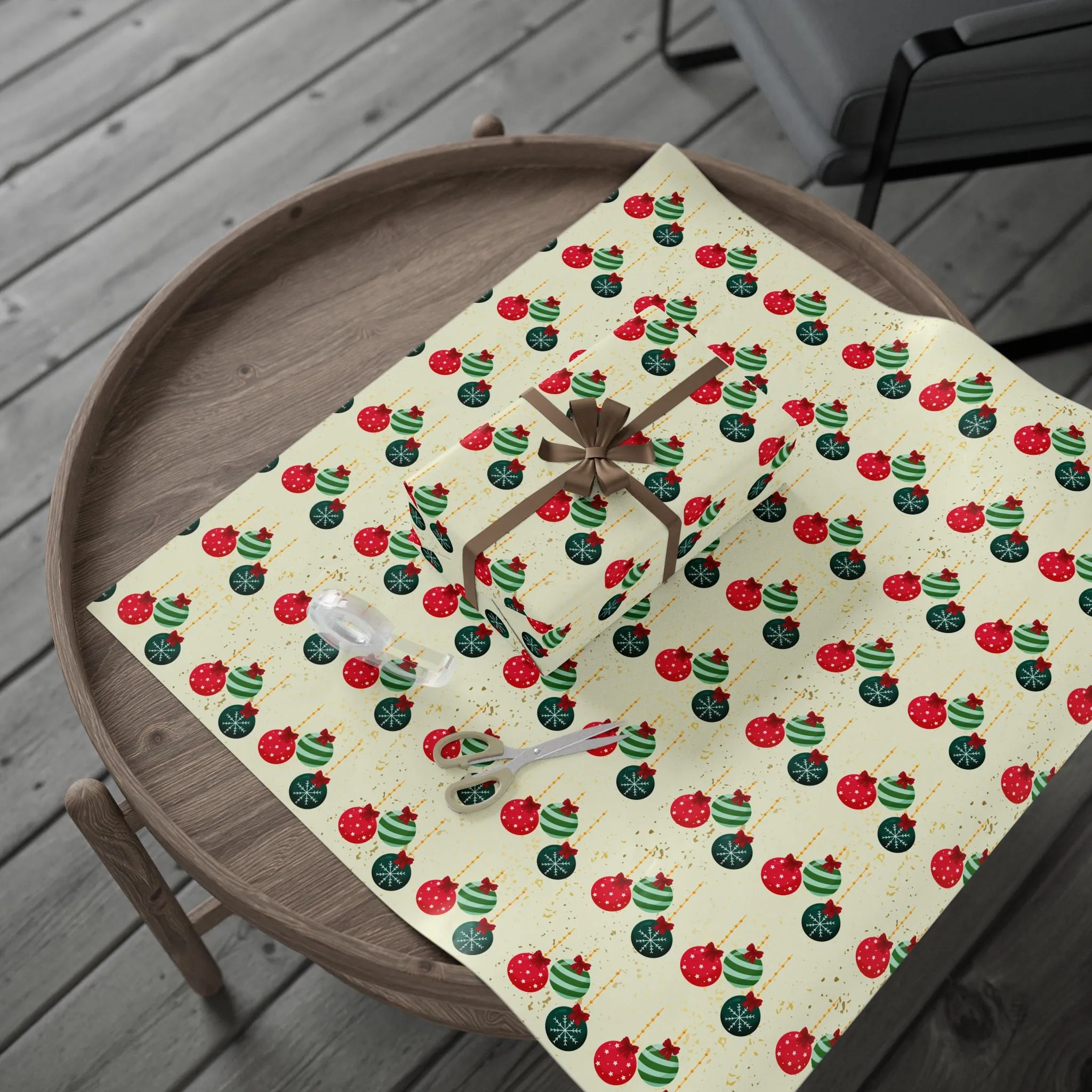 Christmas Ornament Wrapping Paper : Festive Holiday Gift Wrap with Red & Green Ornaments, Perfect for Christmas Gifts