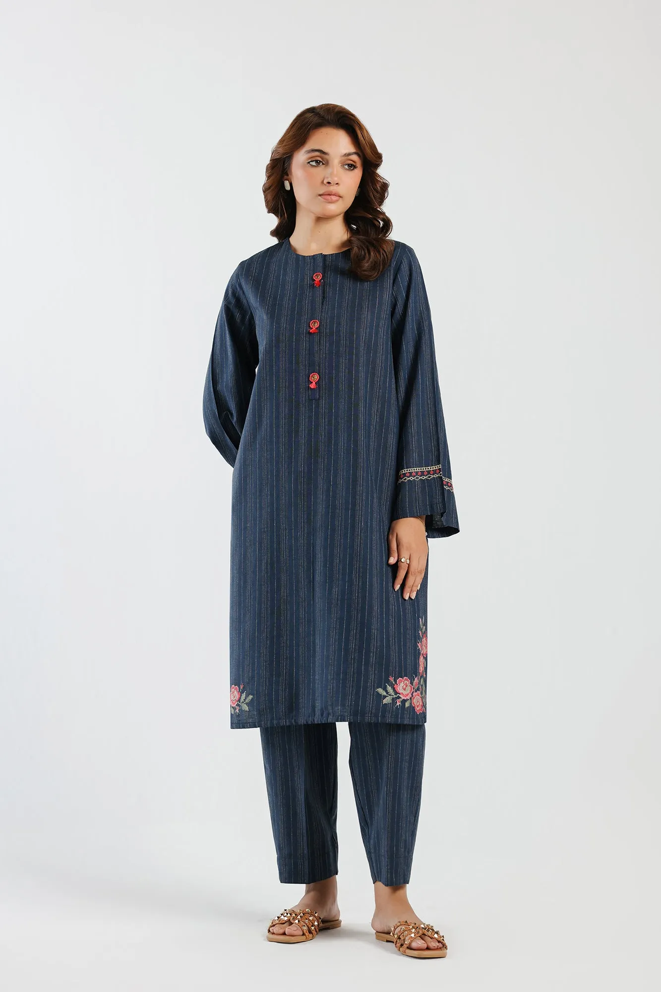 EMBROIDERED SUIT (E5095/102/619)
