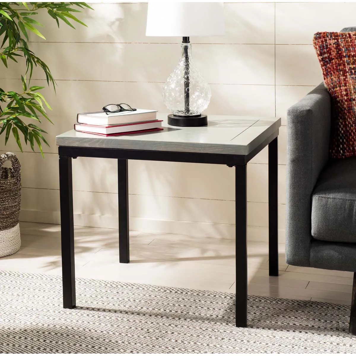 Safavieh Dennis Wood Top Side Table , AMH6587
