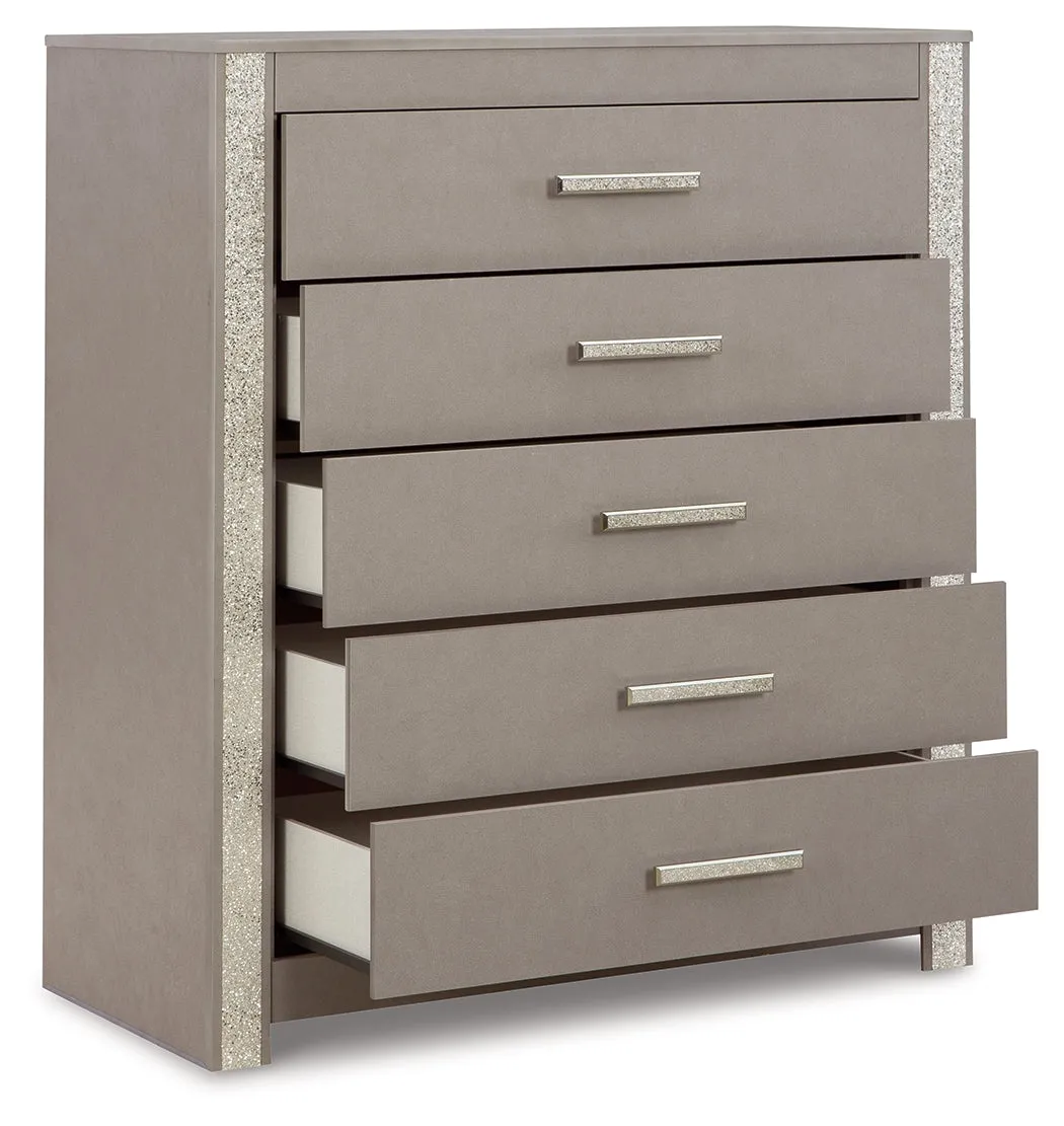 Surancha Queen Panel Bed with Mirrored Dresser and Chest in Gray