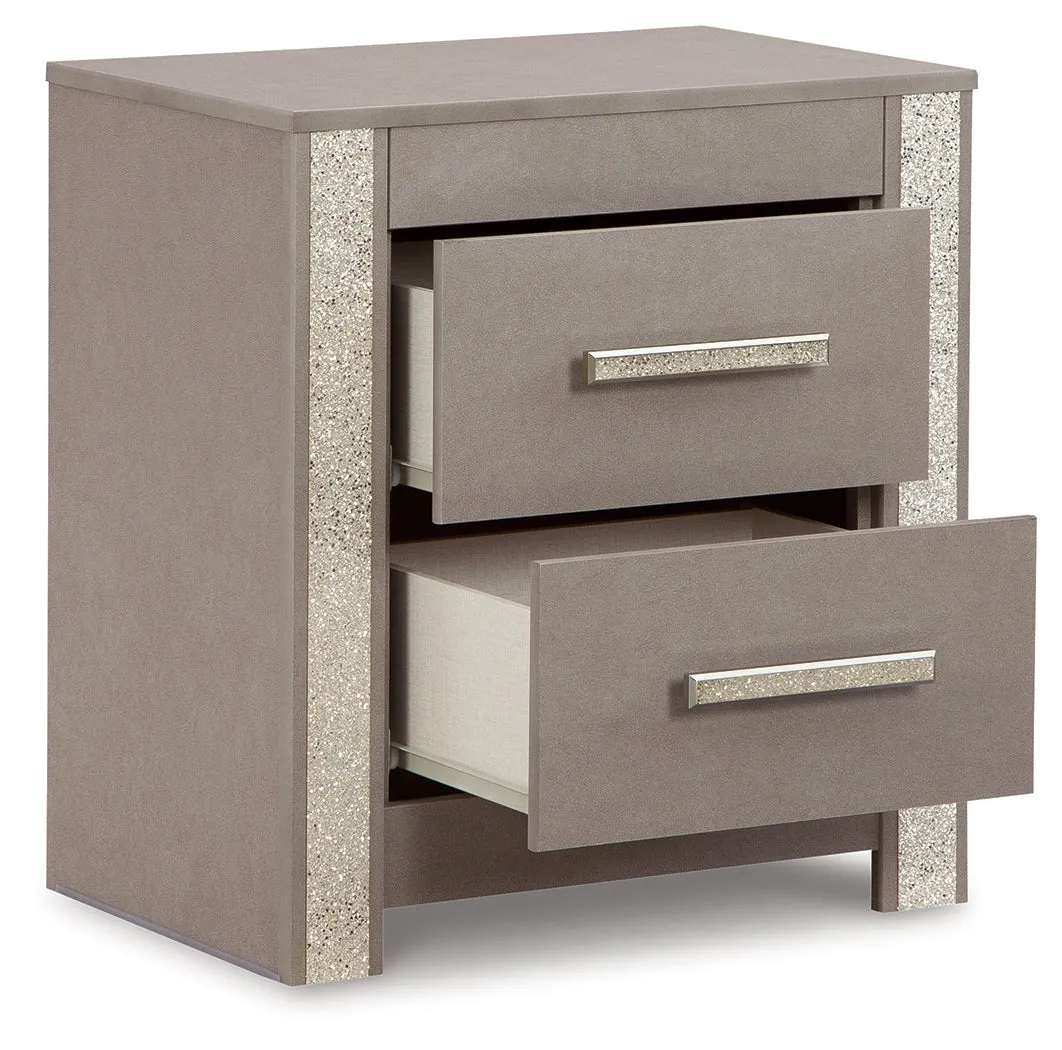 Surancha Queen/Full Panel Headboard with Mirrored Dresser and Nightstand in Gray